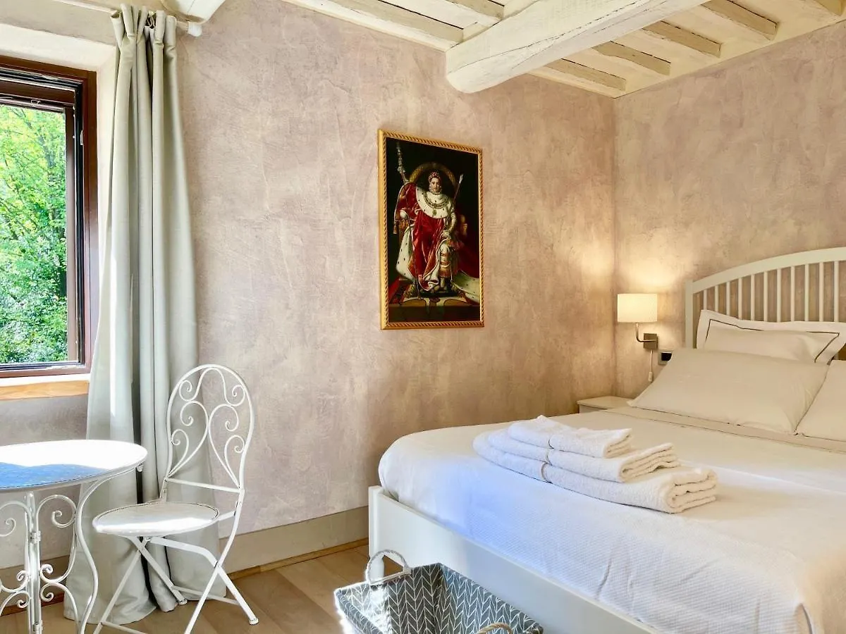 Bed and Breakfast A14 Pietrasanta La Dama del Bosco 0*,