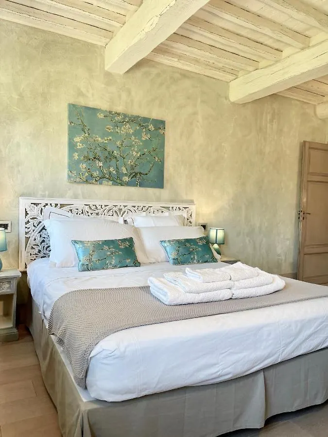 Bed & Breakfast Bed and Breakfast A14 Pietrasanta La Dama del Bosco Italia